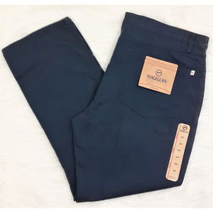 Magellan Outdoors Straight Leg Jeans Size 42W NWT